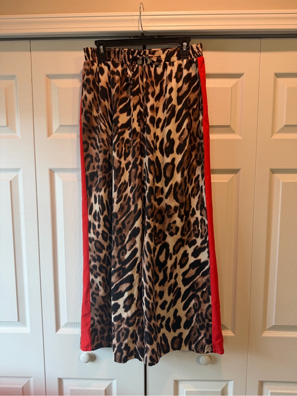 Leopard Print Wide Leg Pant